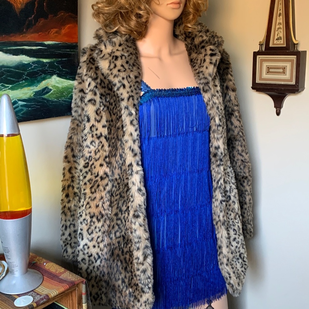 Nasty Gal Courtney Live Leopard Print Faux Fur Coat M EUC - Picture 6 of 14